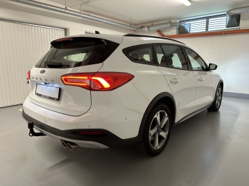 Ford Focus ACTIVE 1.5 110kW LED KAMERA TAŽNÉ CZ DPH 1.MAJ_40