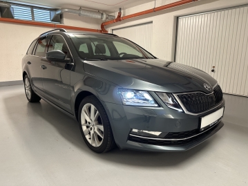 Škoda Octavia 3 STYLE 1.6 TDI ACC LED BLIND POLOKŮŽE CZ_43
