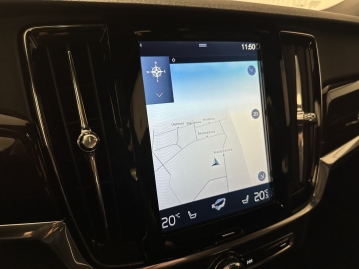 Volvo V90 D5 173kW INSCRIPTION AWD HUD BOWERS & WILKINS MASÁŽ PANORAMA_56