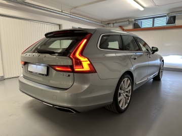 Volvo V90 D5 173kW INSCRIPTION AWD HUD BOWERS & WILKINS MASÁŽ PANORAMA_56