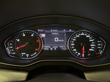 Audi Q5 40 TDI 140 kW QUATTRO ACC LED KŮŽE SIDE CarPlay CZ DPH 1.MAJ._63