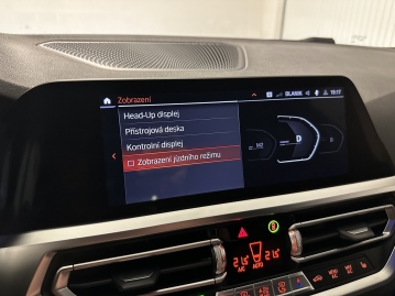 BMW 330D 210 kW xDrive M-Paket LASER HUD H/K ACC TAŽNÉ CZ DPH 1.MAJ._64