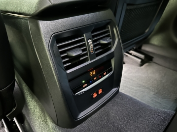 BMW 330D 210 kW xDrive M-Paket LASER HUD H/K ACC TAŽNÉ CZ DPH 1.MAJ._64