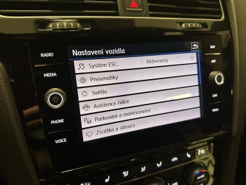 Volkswagen GolF VII GTD 2.0 TDI 135 kW DSG NAVI LED ACC CarPlay_65