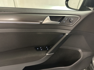 Volkswagen GolF VII GTD 2.0 TDI 135 kW DSG NAVI LED ACC CarPlay_65