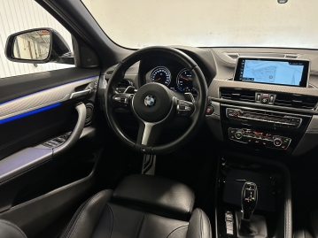 BMW X2 20d M-PAKET xDrive LED PANORAMA HUD HARMAN/KARDON KŮŽE_69