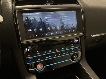 Jaguar F-Pace 30d 221kW AWD PANORAMA ACC LED VIRTUÁL TAŽNÉ_74