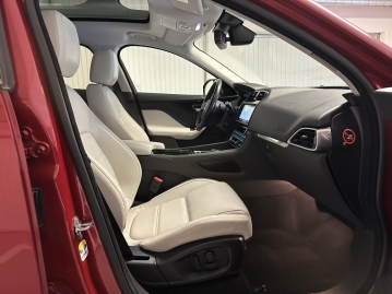 Jaguar F-Pace 30d 221kW AWD PANORAMA ACC LED VIRTUÁL TAŽNÉ_74
