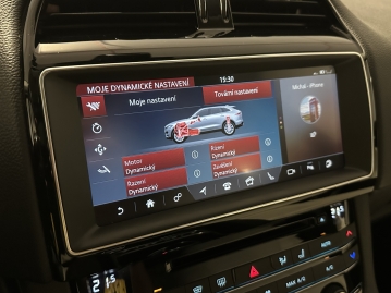 Jaguar F-Pace 30d 221kW AWD PANORAMA ACC LED VIRTUÁL TAŽNÉ_74