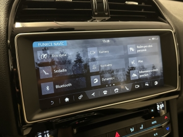 Jaguar F-Pace 30d 221kW AWD PANORAMA ACC LED VIRTUÁL TAŽNÉ_74