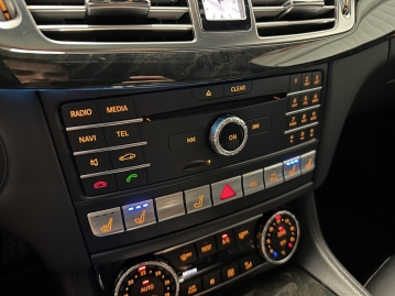 Mercedes-Benz CLS 350D SB 4MATIC AMG ACC BLIND HARMAN/KARDON ODVĚTRÁVÁNÍ TAŽNÉ_75