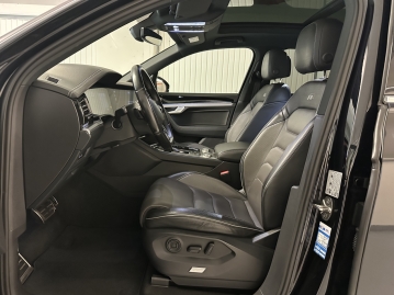Volkswagen Touareg 3.0 TSI 250kW R-LINE 4MOTION HUD PANO LED WEBASTO_76