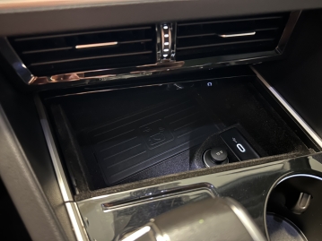 Volkswagen Touareg 3.0 TSI 250kW R-LINE 4MOTION HUD PANO LED WEBASTO_76