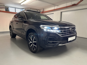 Volkswagen Touareg 3.0 TSI 250kW R-LINE 4MOTION HUD PANO LED WEBASTO_76