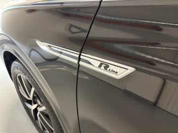 Volkswagen Touareg 3.0 TSI 250kW R-LINE 4MOTION HUD PANO LED WEBASTO_76