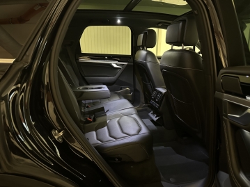 Volkswagen Touareg 3.0 TSI 250kW R-LINE 4MOTION HUD PANO LED WEBASTO_76