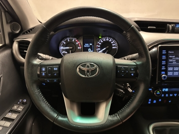 Toyota Hilux 2.4 D-4D 4x4 KAMERA TAŽNÉ 3,5t CZ DPH 1.MAJ._80